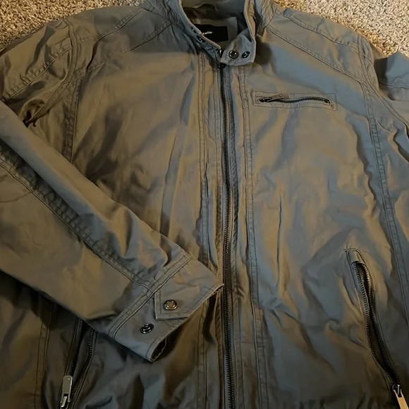 Gray Jacket - Picture 3 of 3